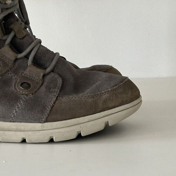 Sorel Explorer Joan Boots Size 7 US Gray Suede Faux Fur Insulated Winter - Picture 4 of 8